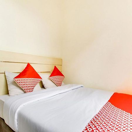 Oyo 2554 Hotel Arimbi Lama Dewi Sartika Bandung Luaran gambar