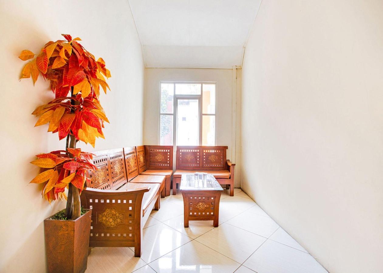 Oyo 2554 Hotel Arimbi Lama Dewi Sartika Bandung Luaran gambar
