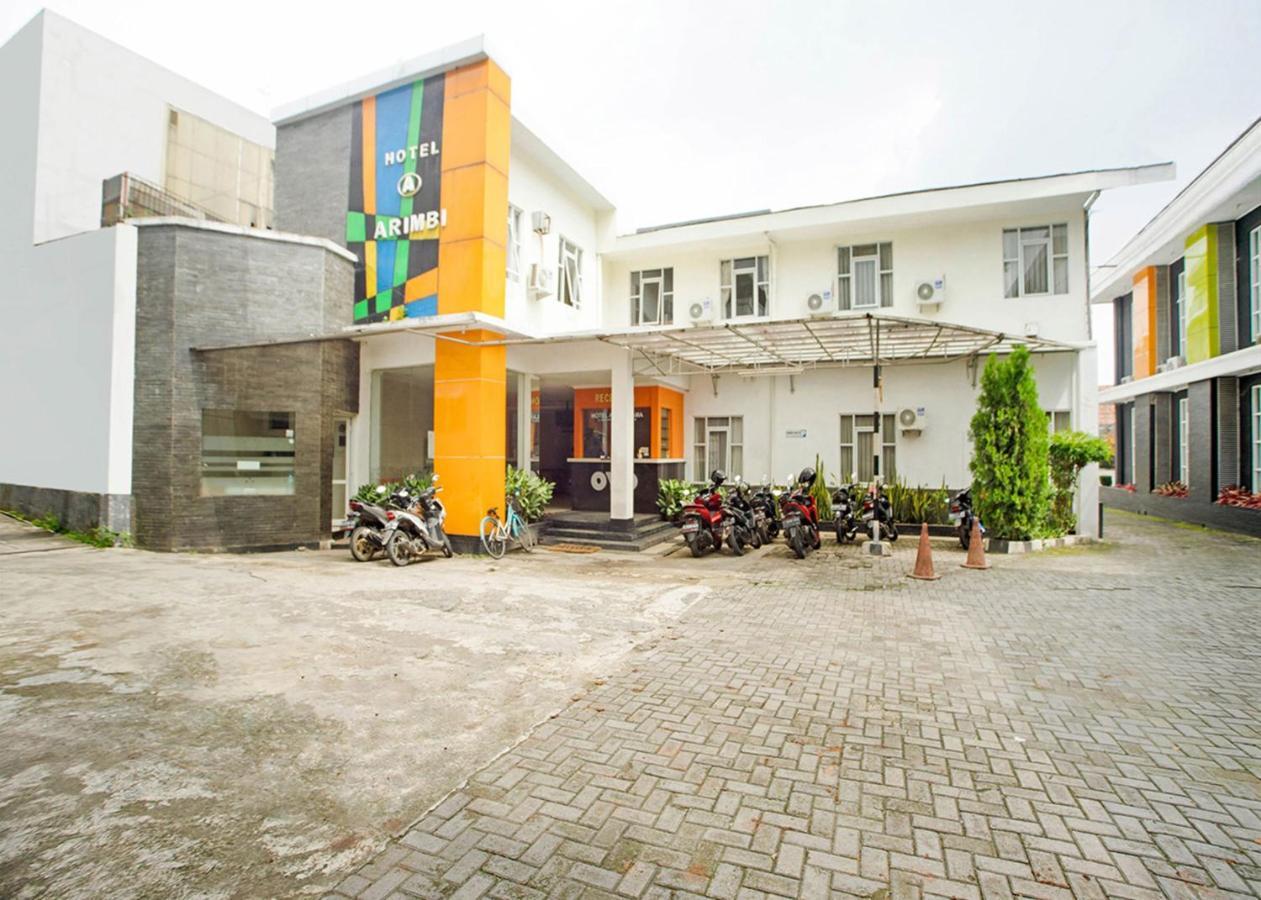 Oyo 2554 Hotel Arimbi Lama Dewi Sartika Bandung Luaran gambar