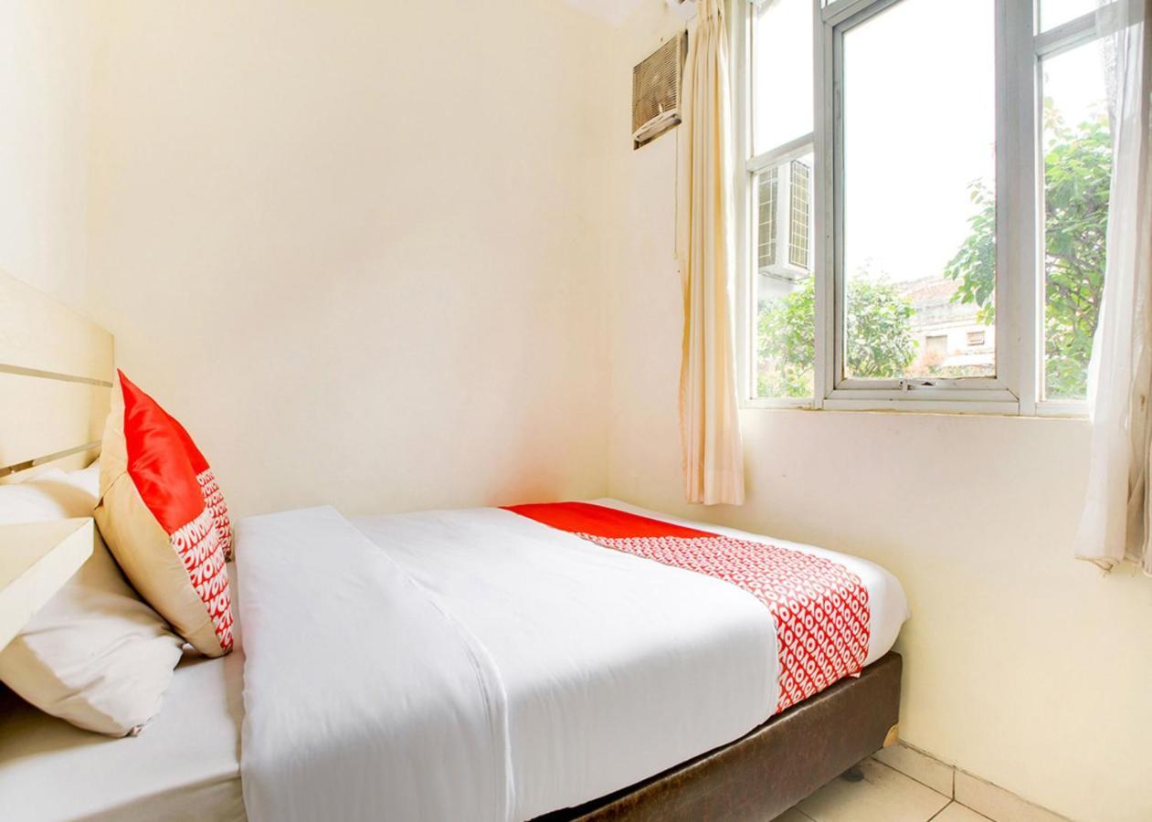 Oyo 2554 Hotel Arimbi Lama Dewi Sartika Bandung Luaran gambar